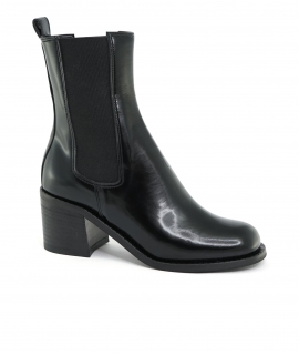 VSI NELA Elastische eckige Beatles-Lacklederstiefel aus veganem Leder Made in Italy