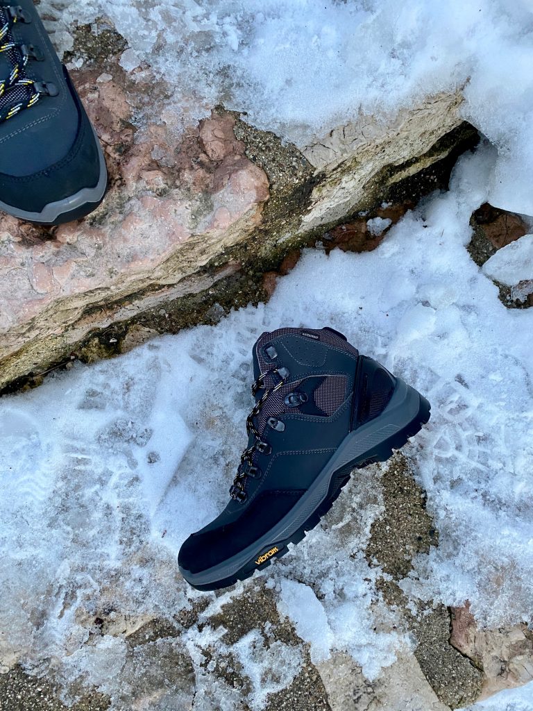 Sneakers da uomo invernali in pelle impermeabile, scarponi da neve